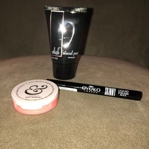 Make up + primer bundle!: cheeks, eyes, face